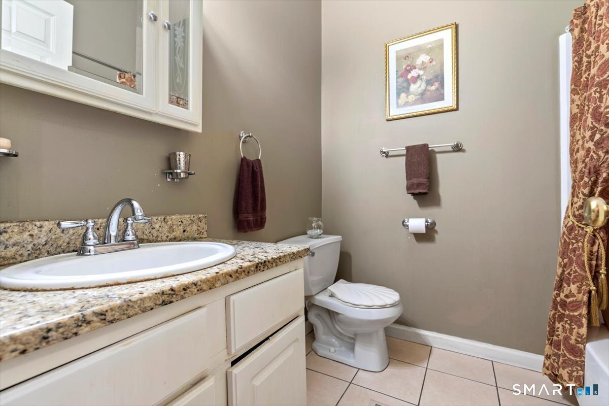663 West Avenue Milford CT 06461