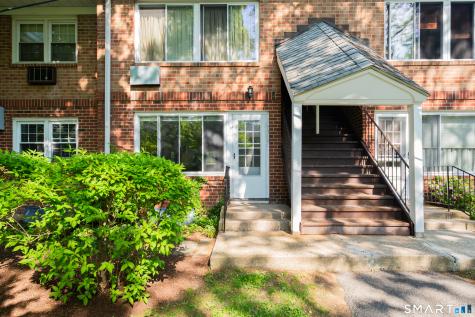 121 Katona Drive Fairfield CT 06824