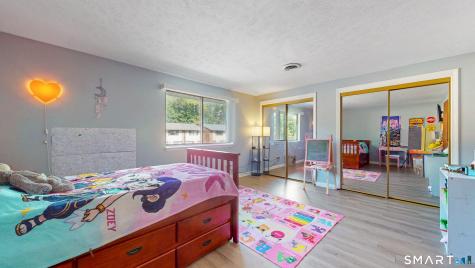 11 Coronado Drive Newington CT 06111