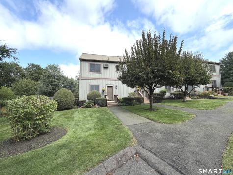 11 Acorn Lane Brookfield CT 06804