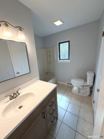 11 Acorn Lane Brookfield CT 06804