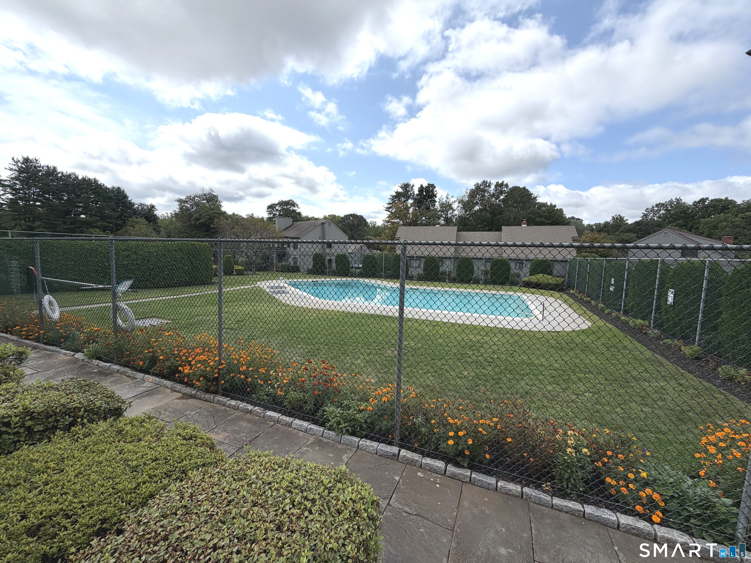 11 Acorn Lane Brookfield CT 06804
