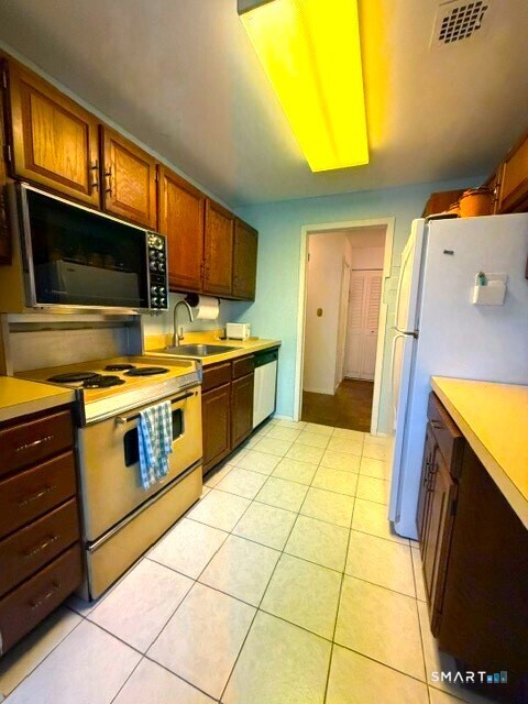 155 Brewster Street Bridgeport CT 06605