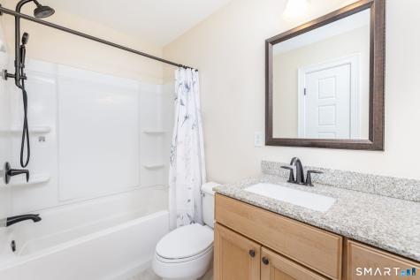 144 Mulholland Way North Haven CT 06473