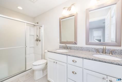 144 Mulholland Way North Haven CT 06473
