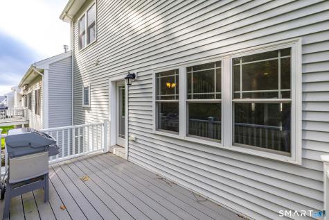 144 Mulholland Way North Haven CT 06473