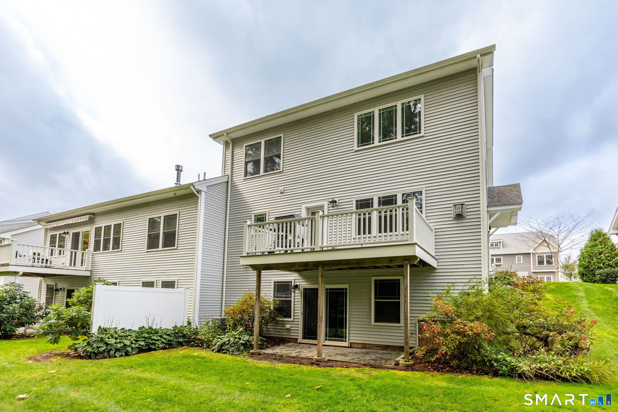 144 Mulholland Way North Haven CT 06473