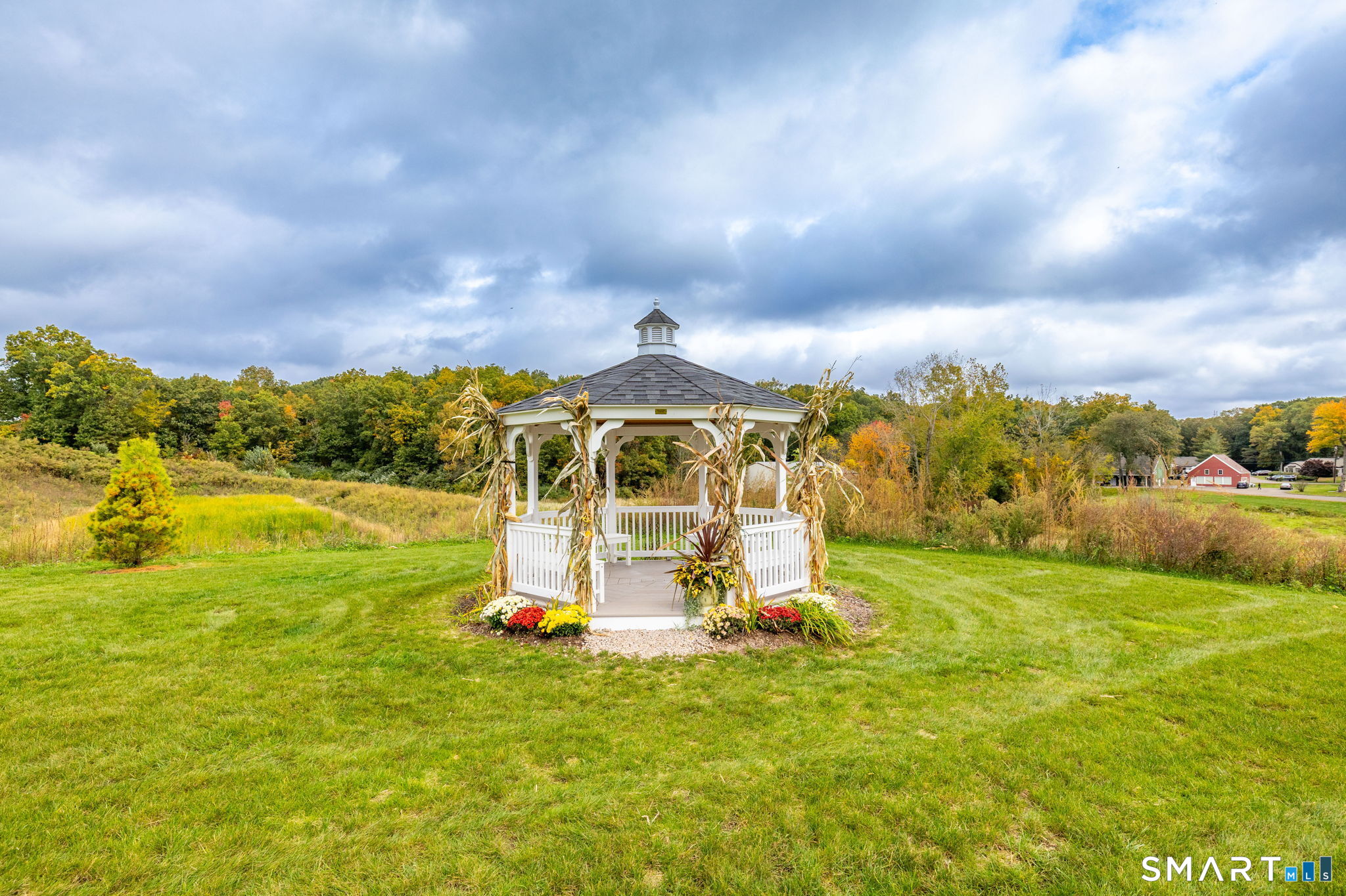 144 Mulholland Way North Haven CT 06473