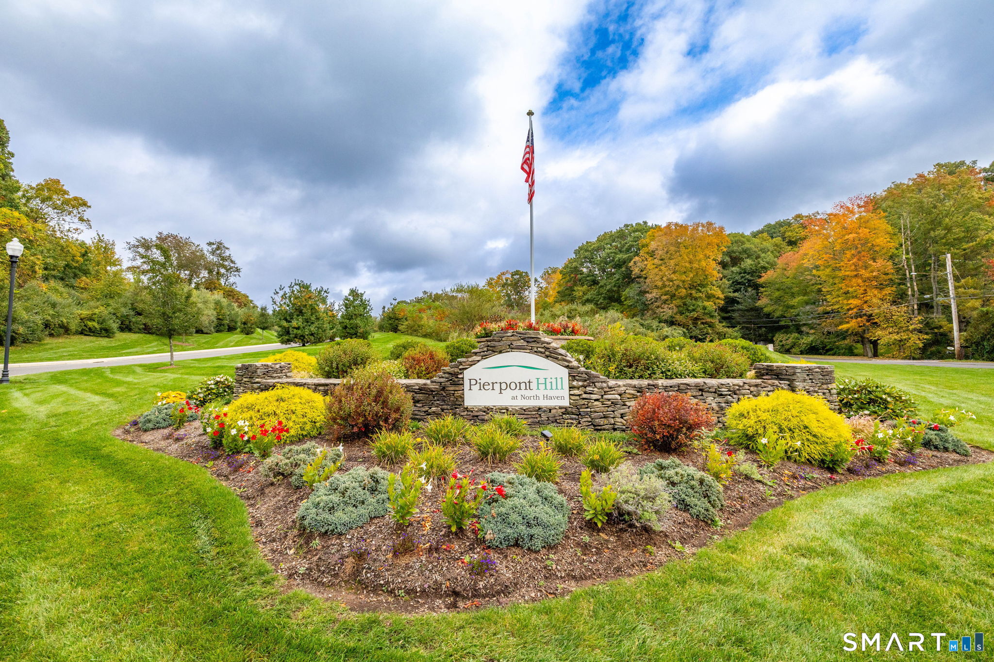 144 Mulholland Way North Haven CT 06473