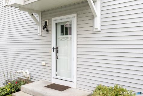 144 Mulholland Way North Haven CT 06473