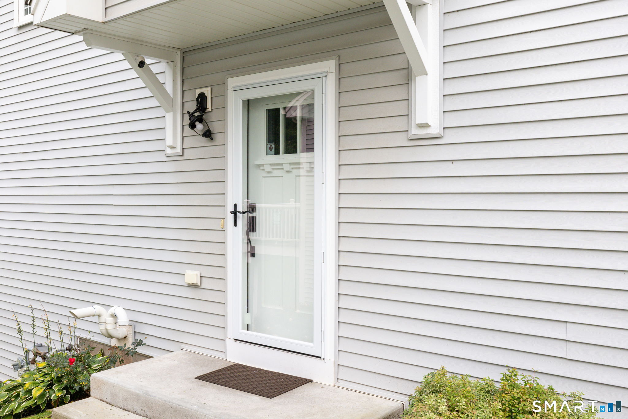 144 Mulholland Way North Haven CT 06473