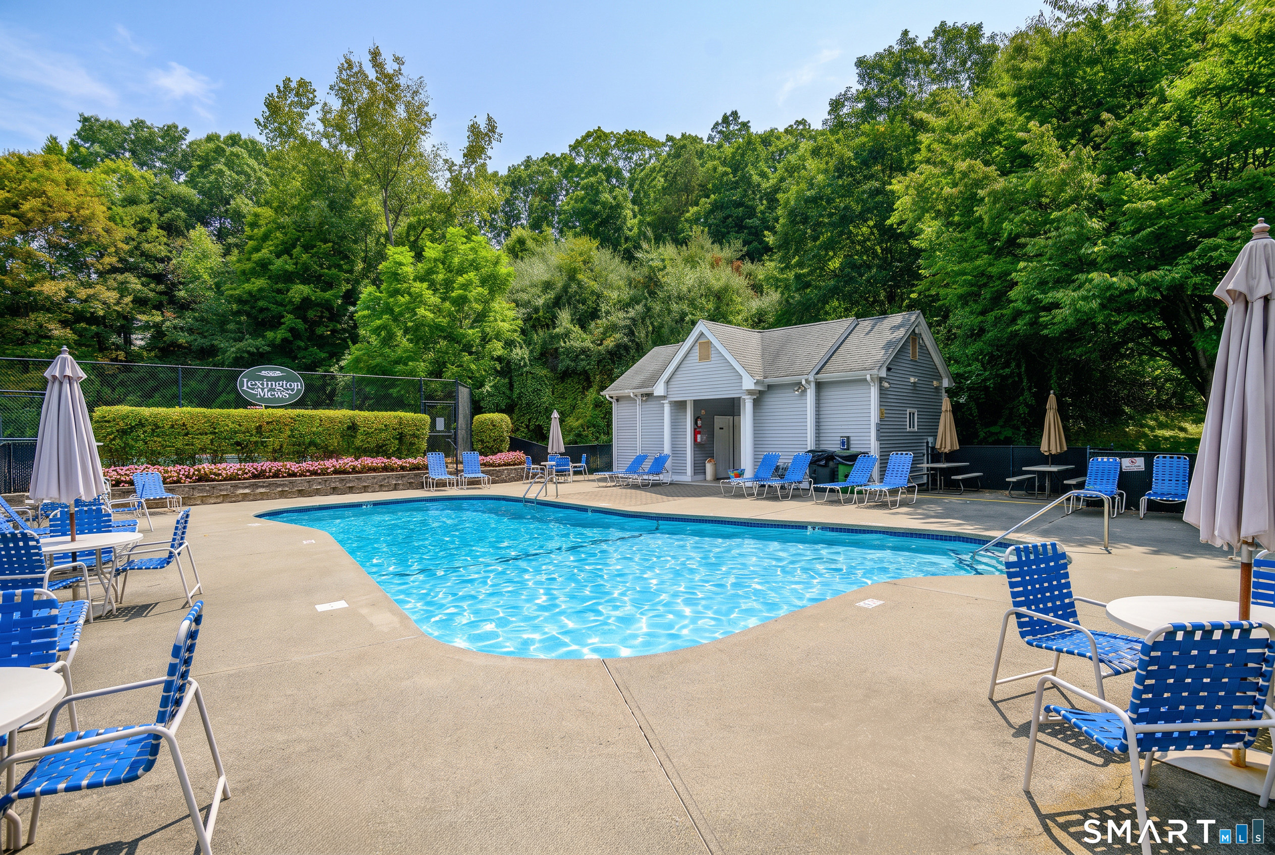 1703 Eaton Court Danbury CT 06811