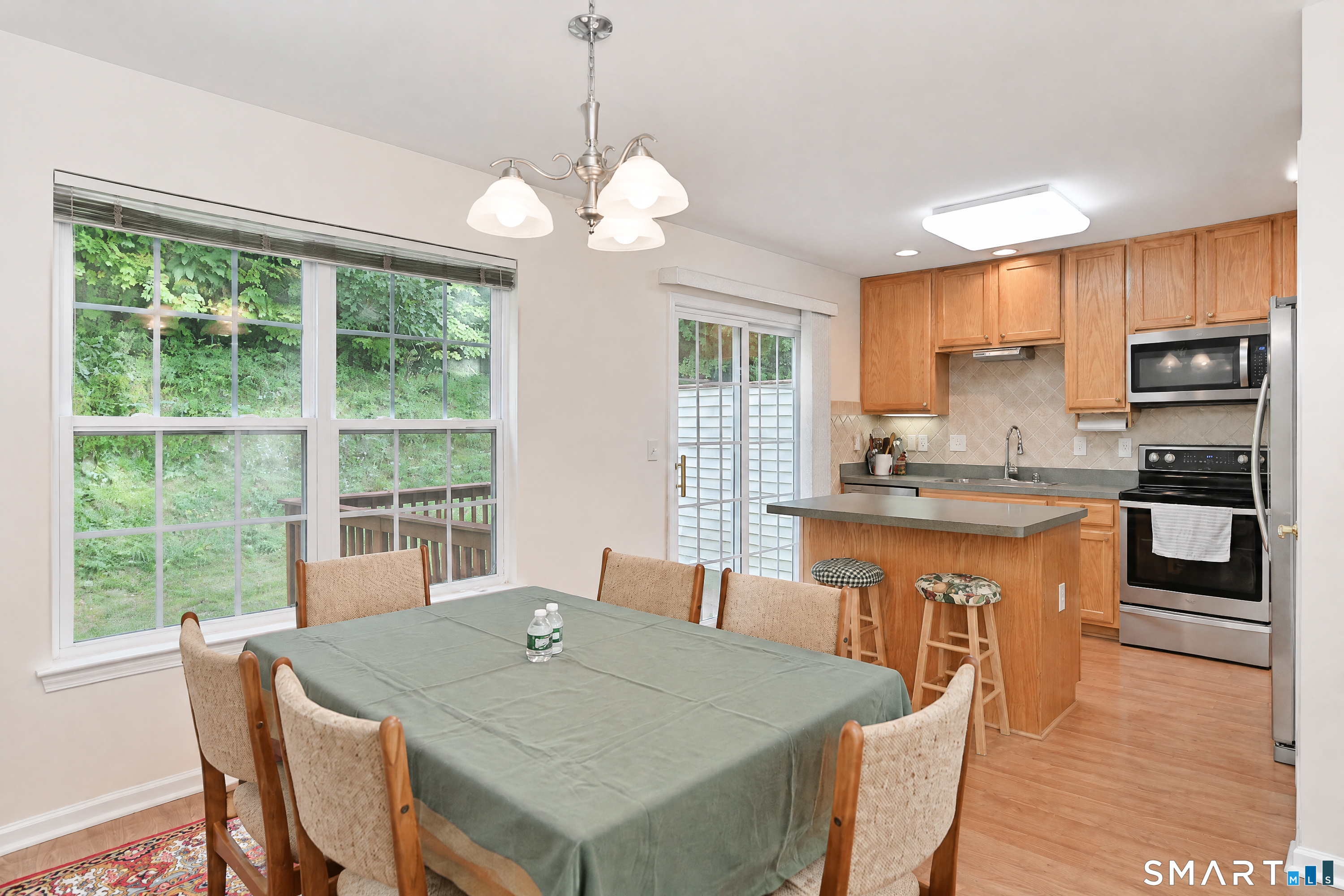 1703 Eaton Court Danbury CT 06811