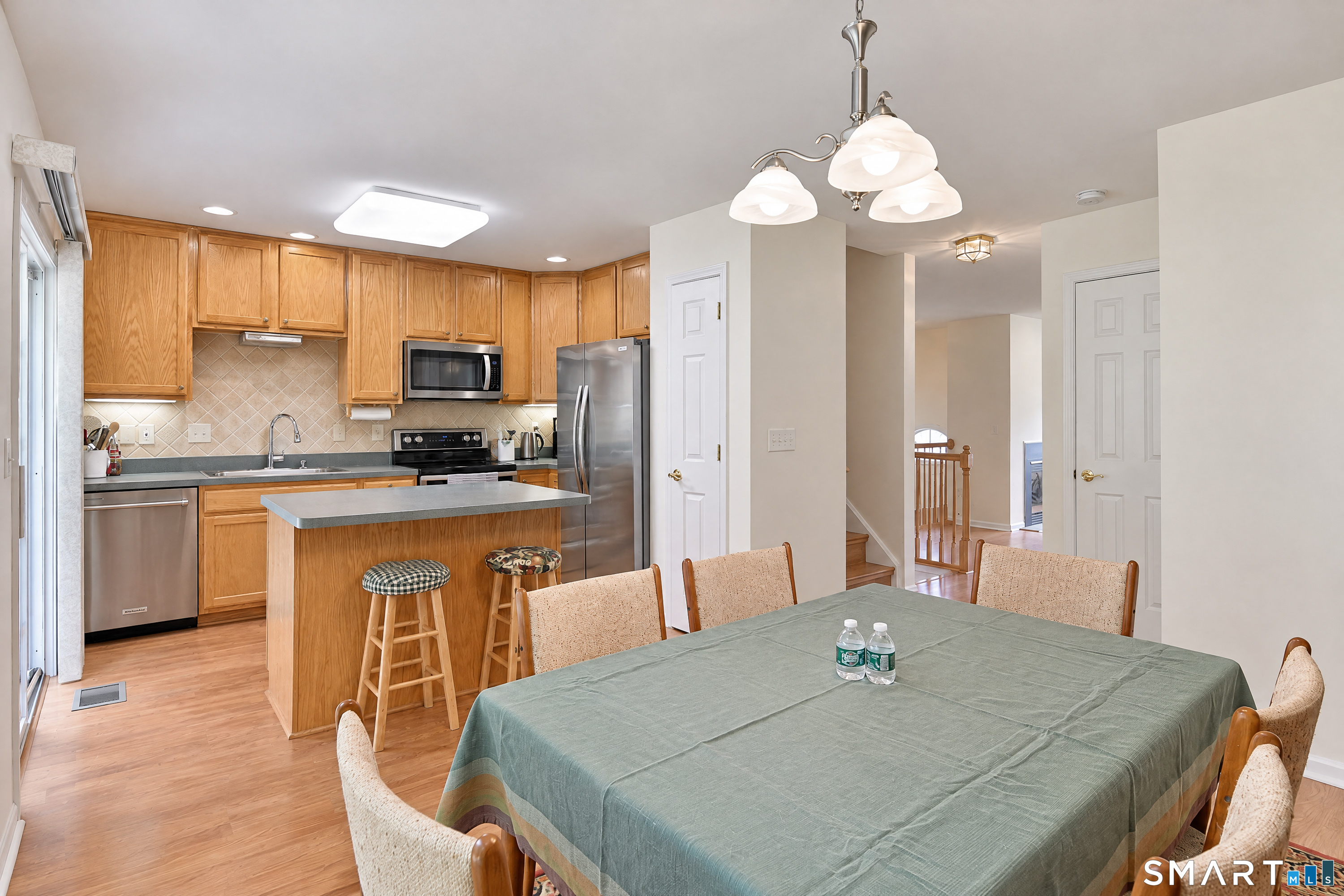 1703 Eaton Court Danbury CT 06811