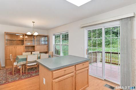 1703 Eaton Court Danbury CT 06811