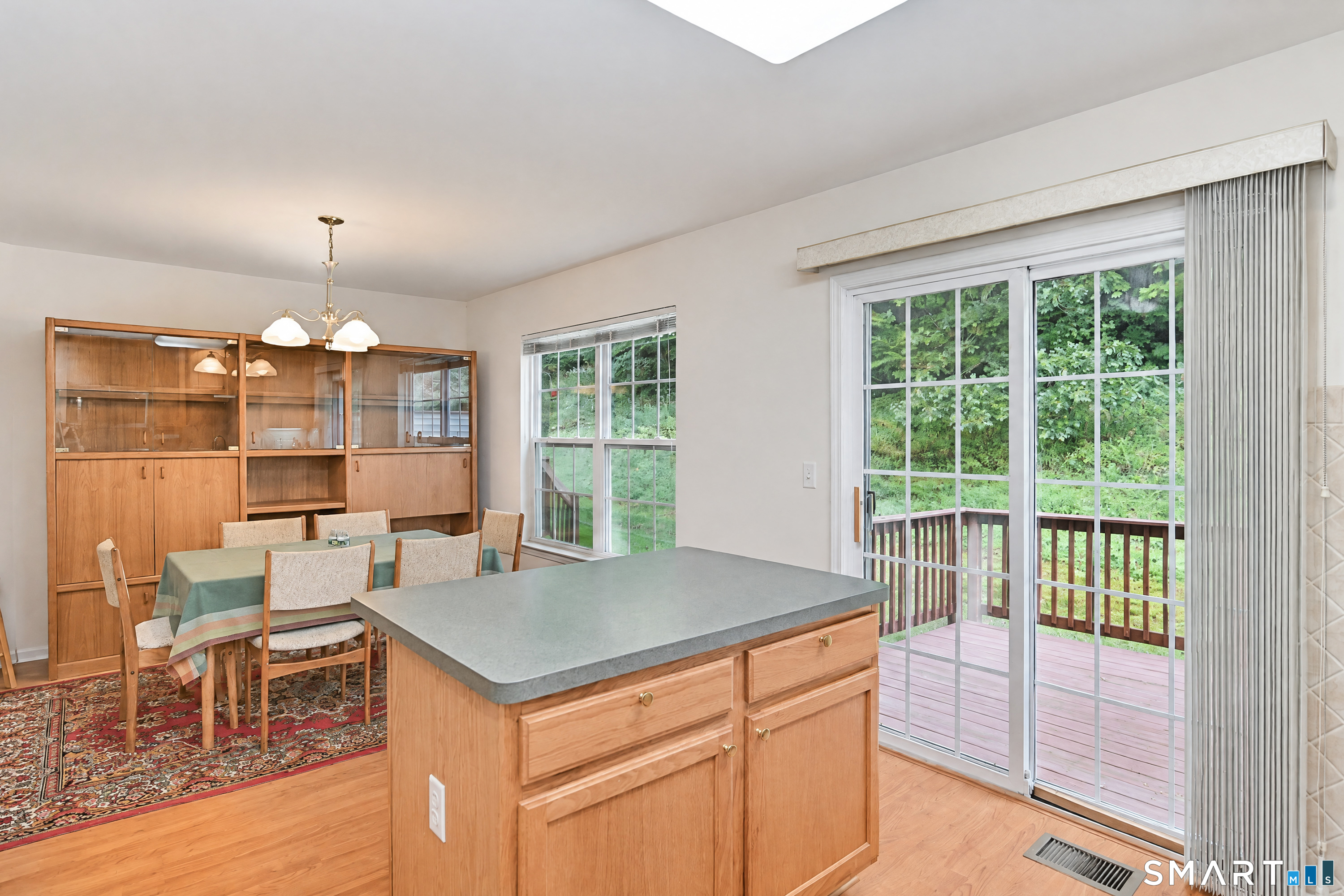1703 Eaton Court Danbury CT 06811