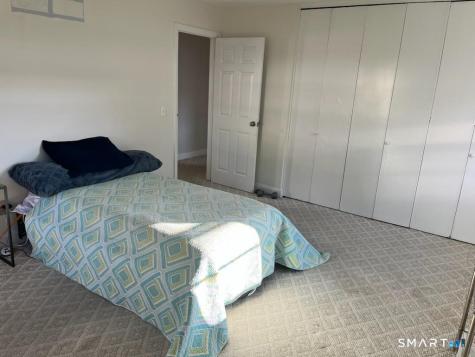 16 Fairview Drive Danbury CT 06810