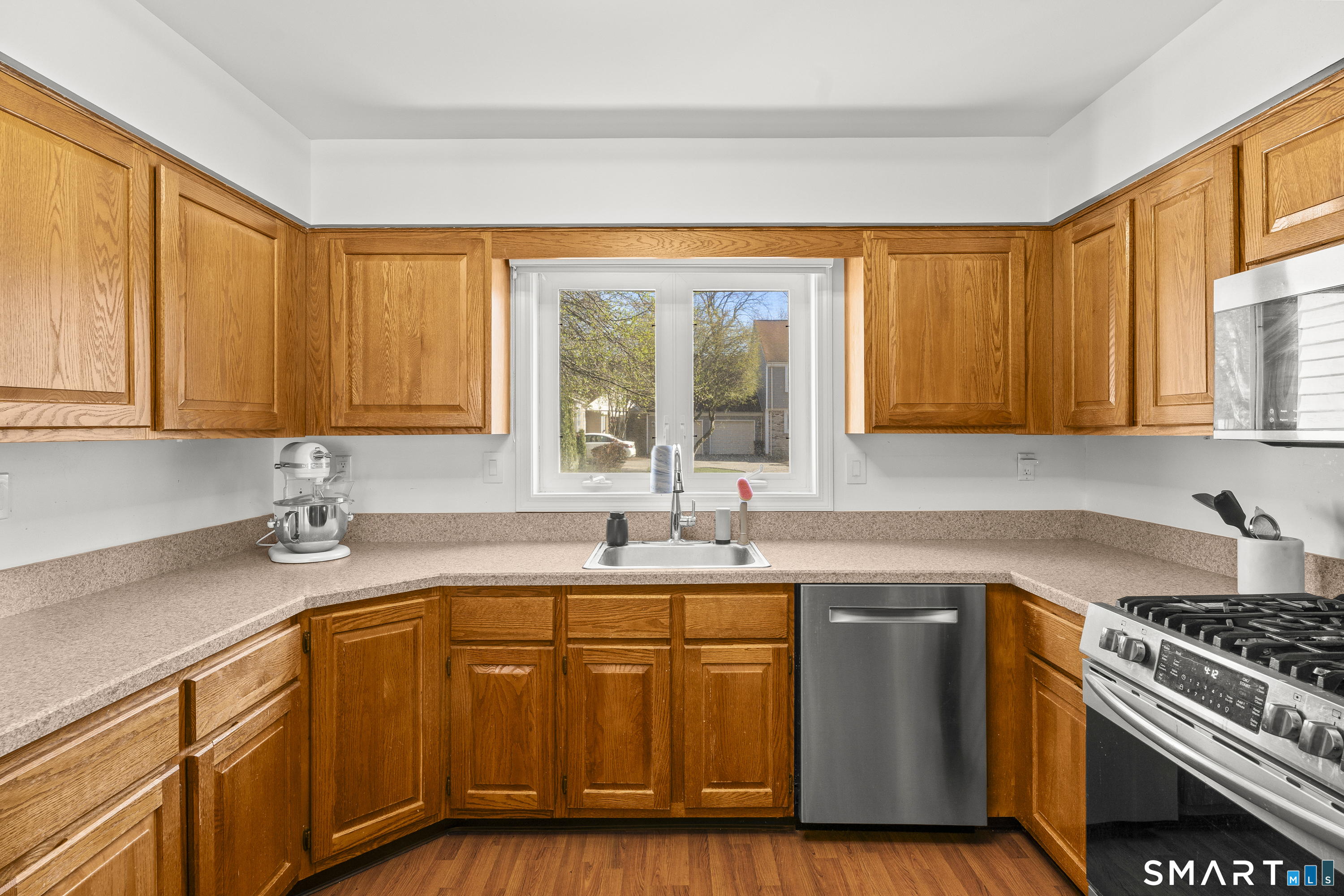 184 Main Street Manchester CT 06042