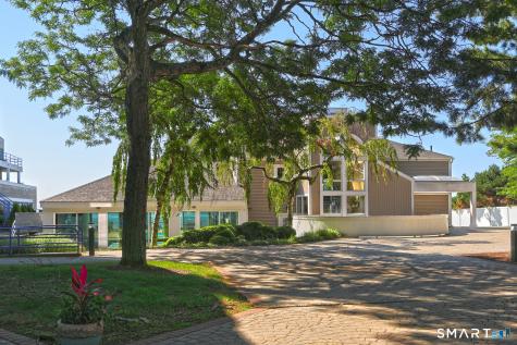 21 Harbour Close New Haven CT 06405