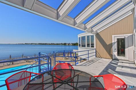 21 Harbour Close New Haven CT 06405