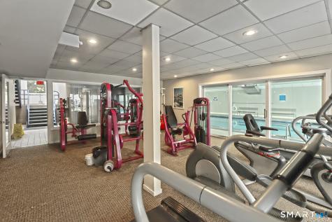 21 Harbour Close New Haven CT 06405