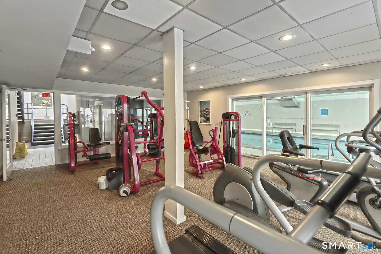 21 Harbour Close New Haven CT 06405