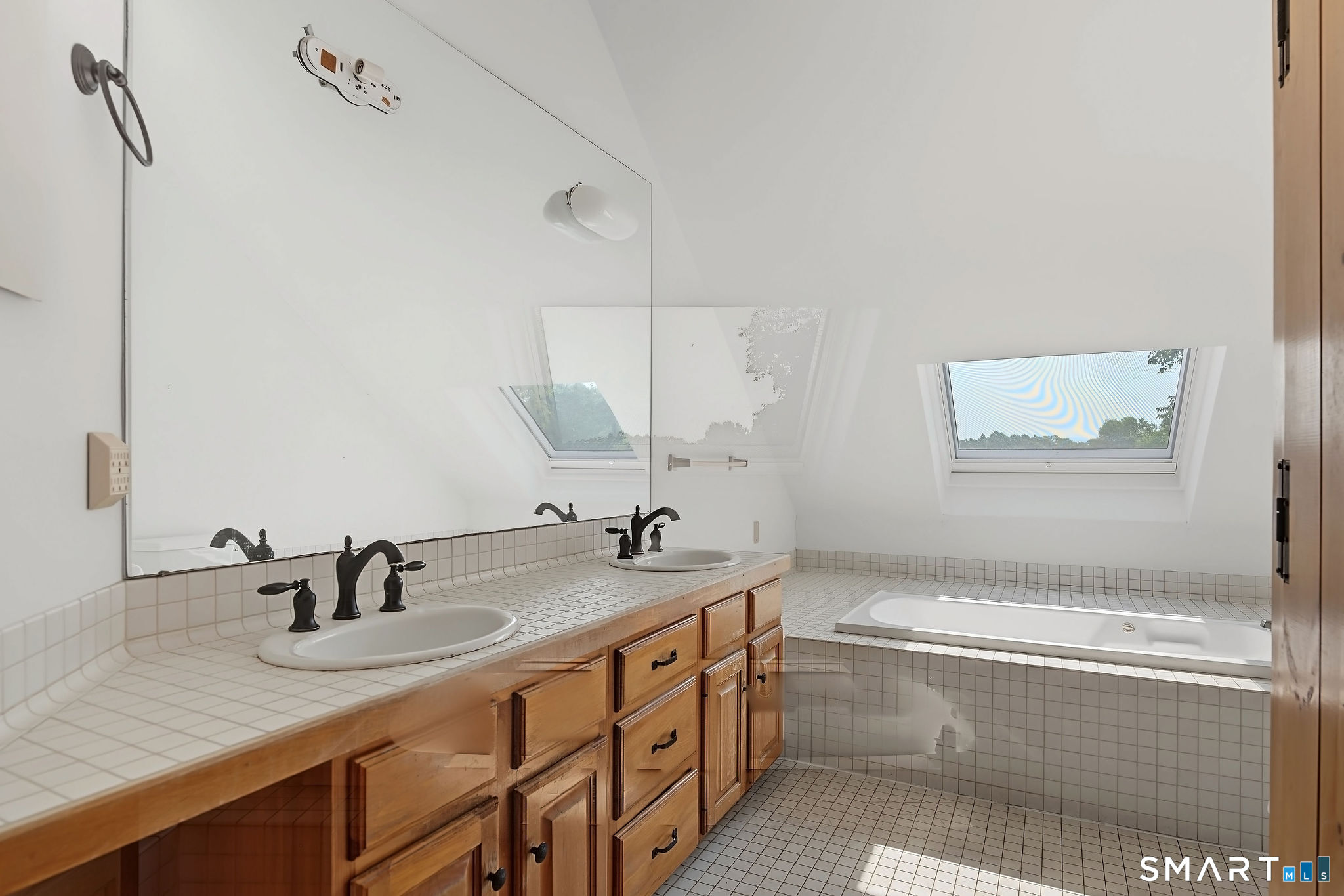 65 Long Hill Farm Unit 65 Guilford CT 06437
