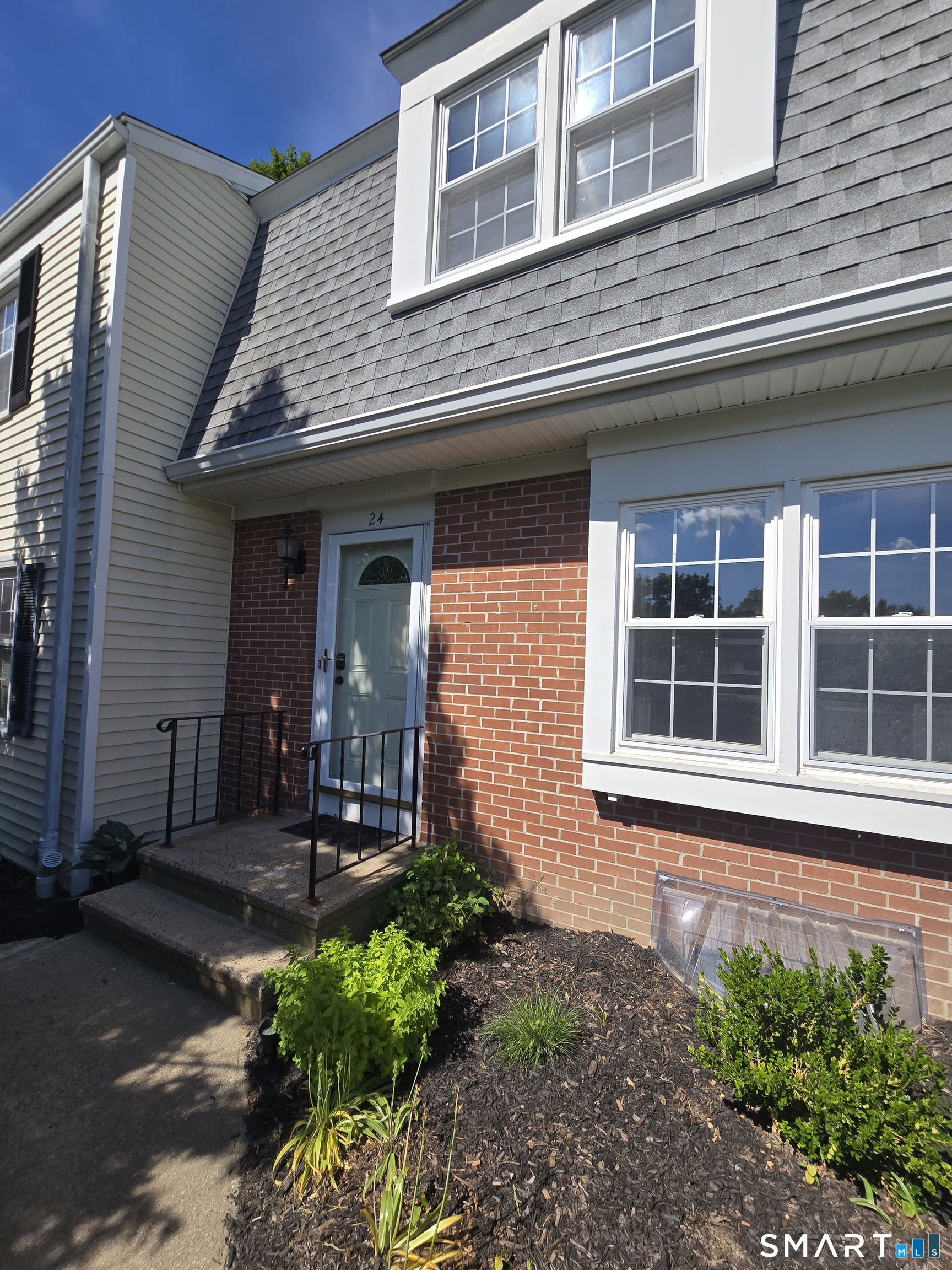 24 Tapping Reeve Village Litchfield CT 06759