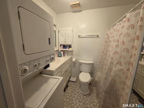 40 Crest Street West Haven CT 06516