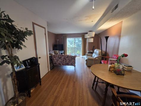 40 Crest Street West Haven CT 06516