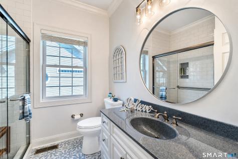 10 Crestview Drive Middlefield CT 06481