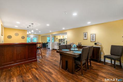 10 Crestview Drive Middlefield CT 06481