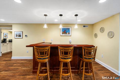 10 Crestview Drive Middlefield CT 06481