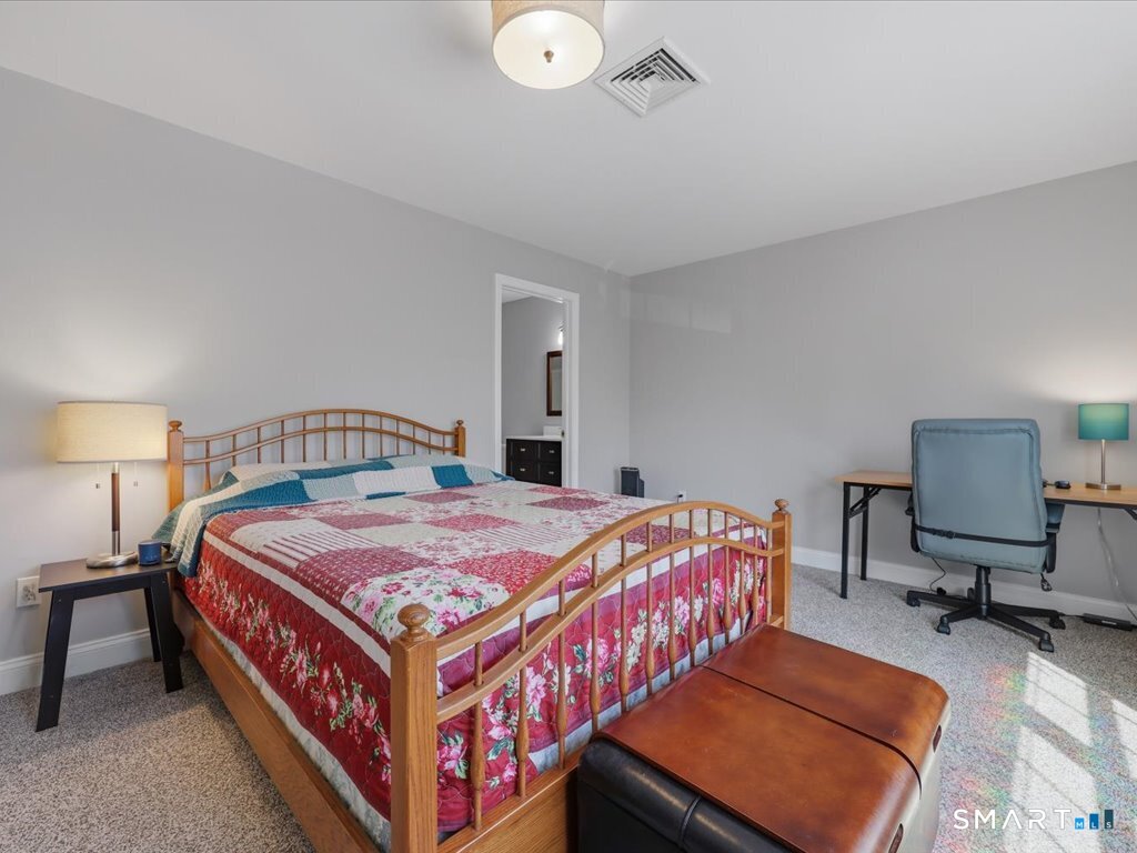 160 Briar Lane Norwich CT 06360