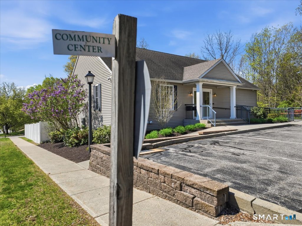 160 Briar Lane Norwich CT 06360