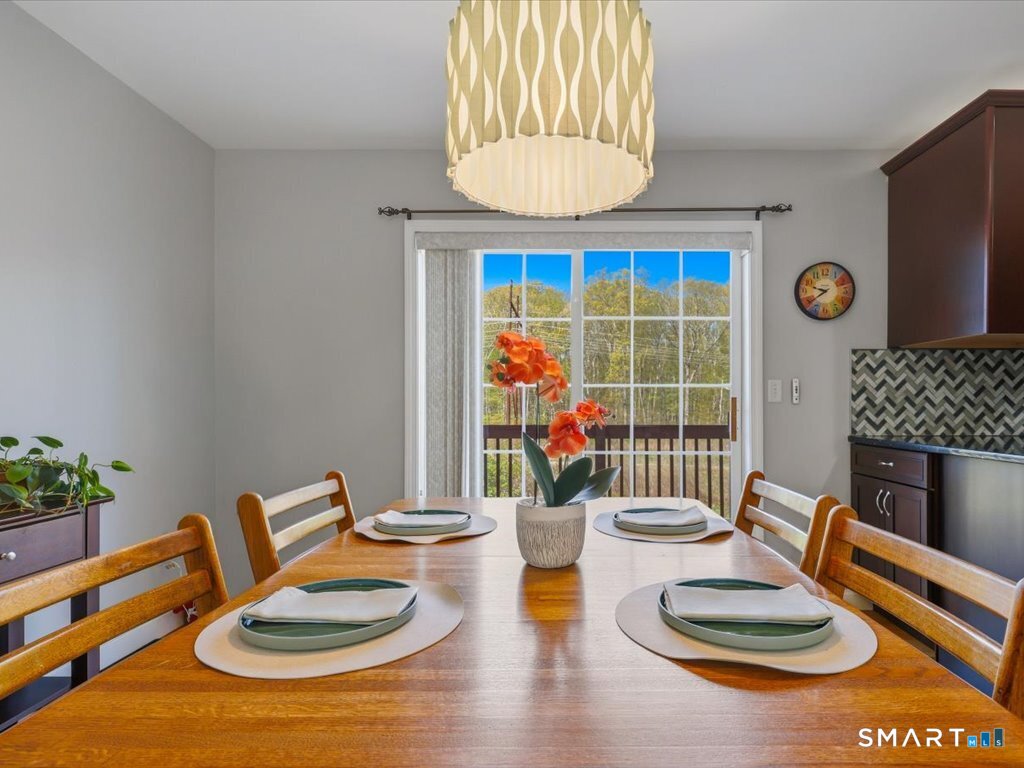 160 Briar Lane Norwich CT 06360
