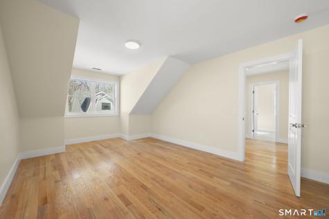 9 Ivy Hill Road Waterford CT 06385