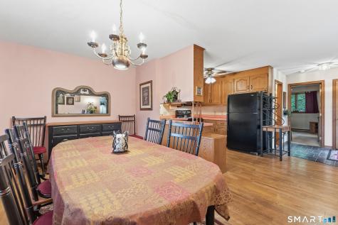 97 West Main Street East Lyme CT 06357