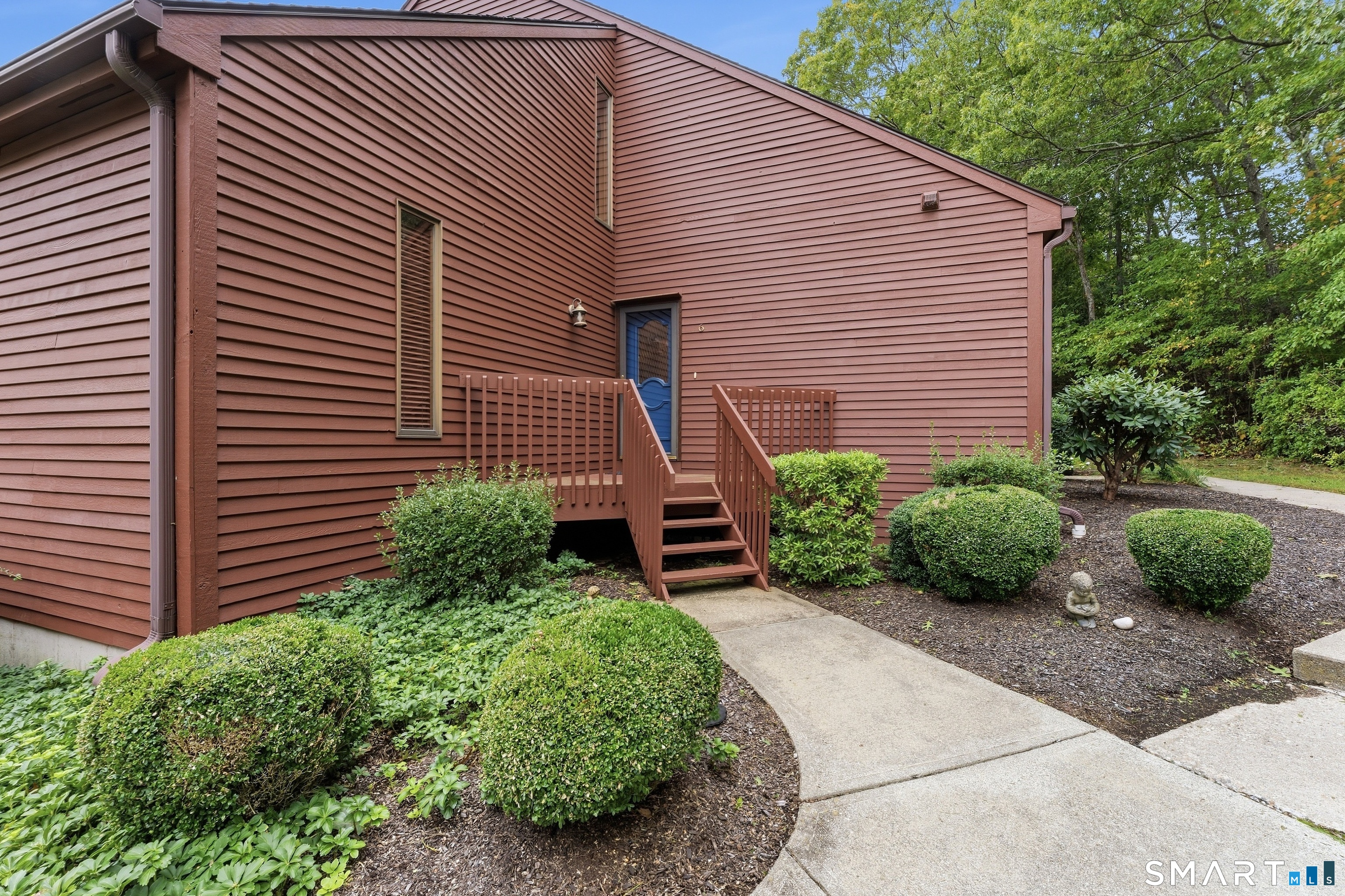 97 West Main Street East Lyme CT 06357