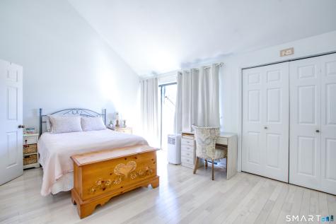 15 River Road Greenwich CT 06807