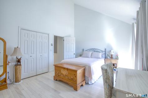 15 River Road Greenwich CT 06807