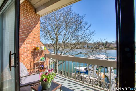 15 River Road Greenwich CT 06807