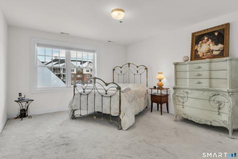 80 Southwick Court Cheshire CT 06410