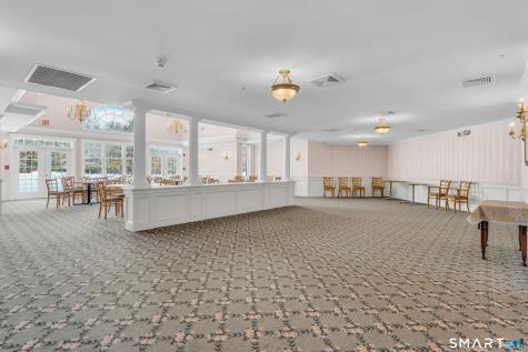 80 Southwick Court Cheshire CT 06410