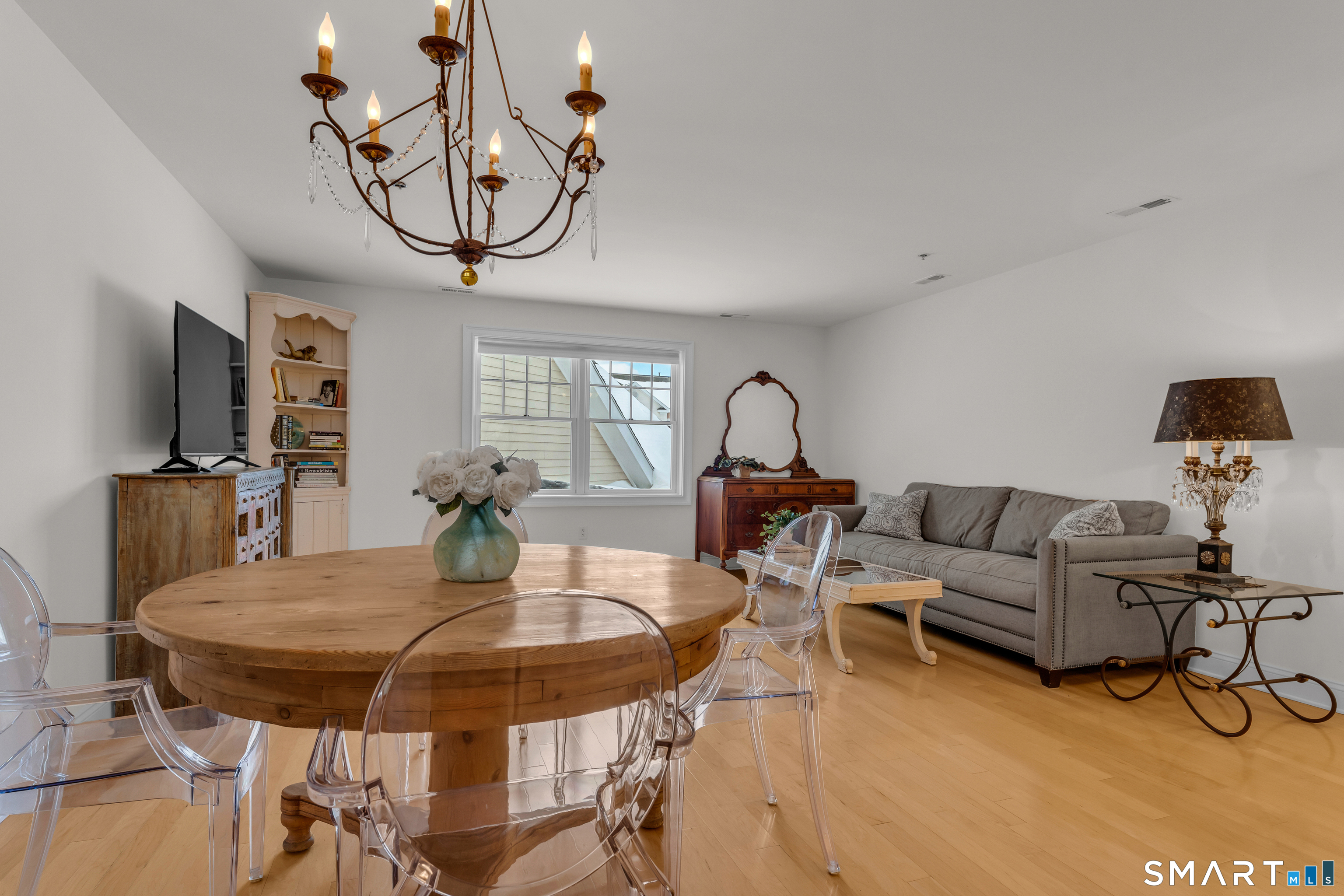 80 Southwick Court Cheshire CT 06410