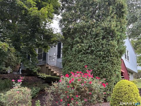 9 Valley View Drive Hamden CT 06518