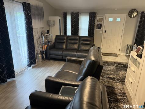 9 Valley View Drive Hamden CT 06518