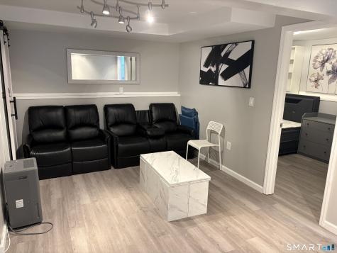 9 Valley View Drive Hamden CT 06518