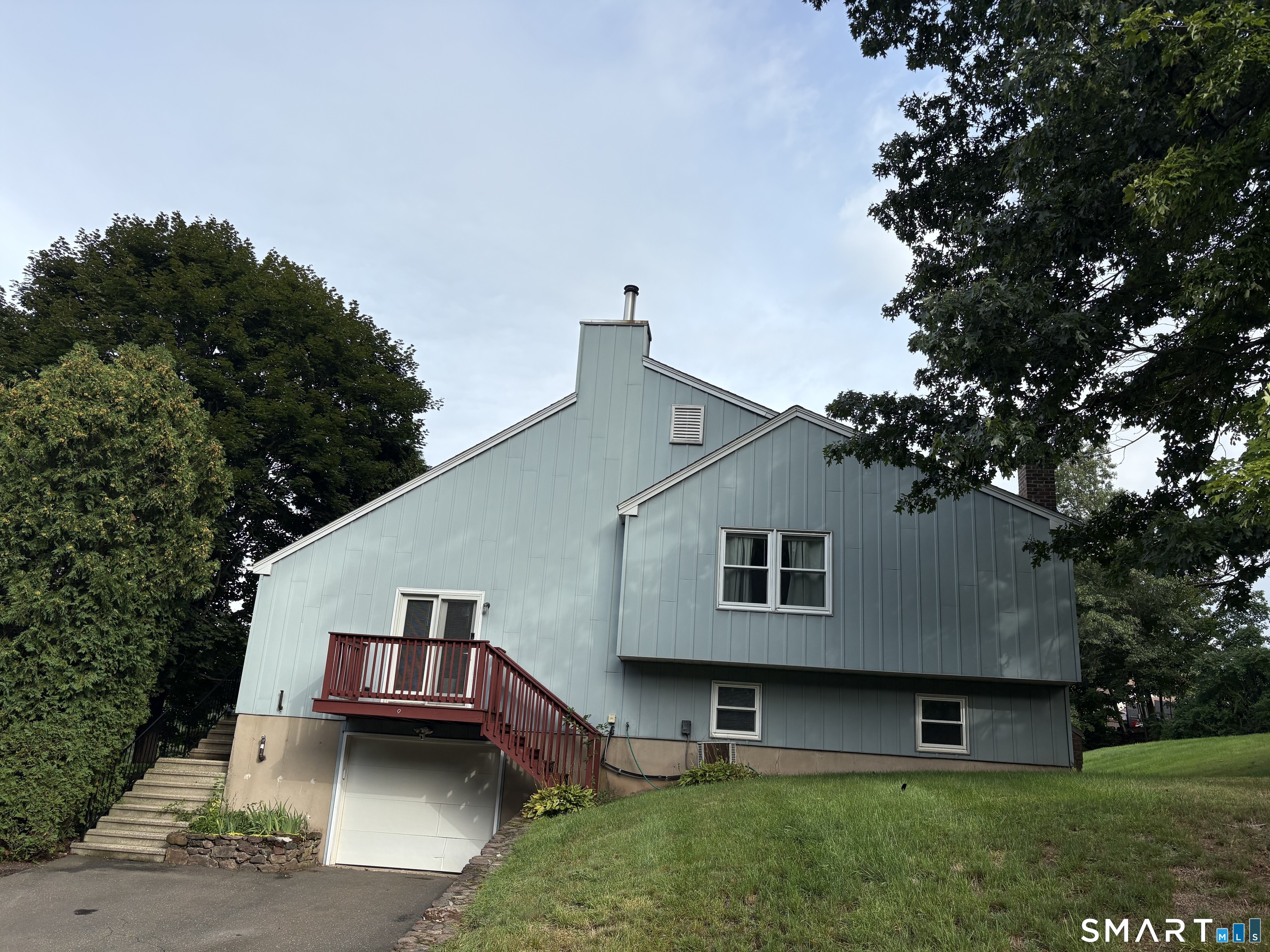 9 Valley View Drive Hamden CT 06518