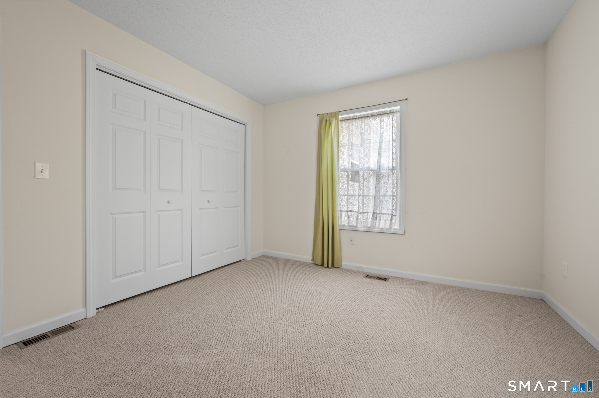 24 Joanne Drive East Hartford CT 06108